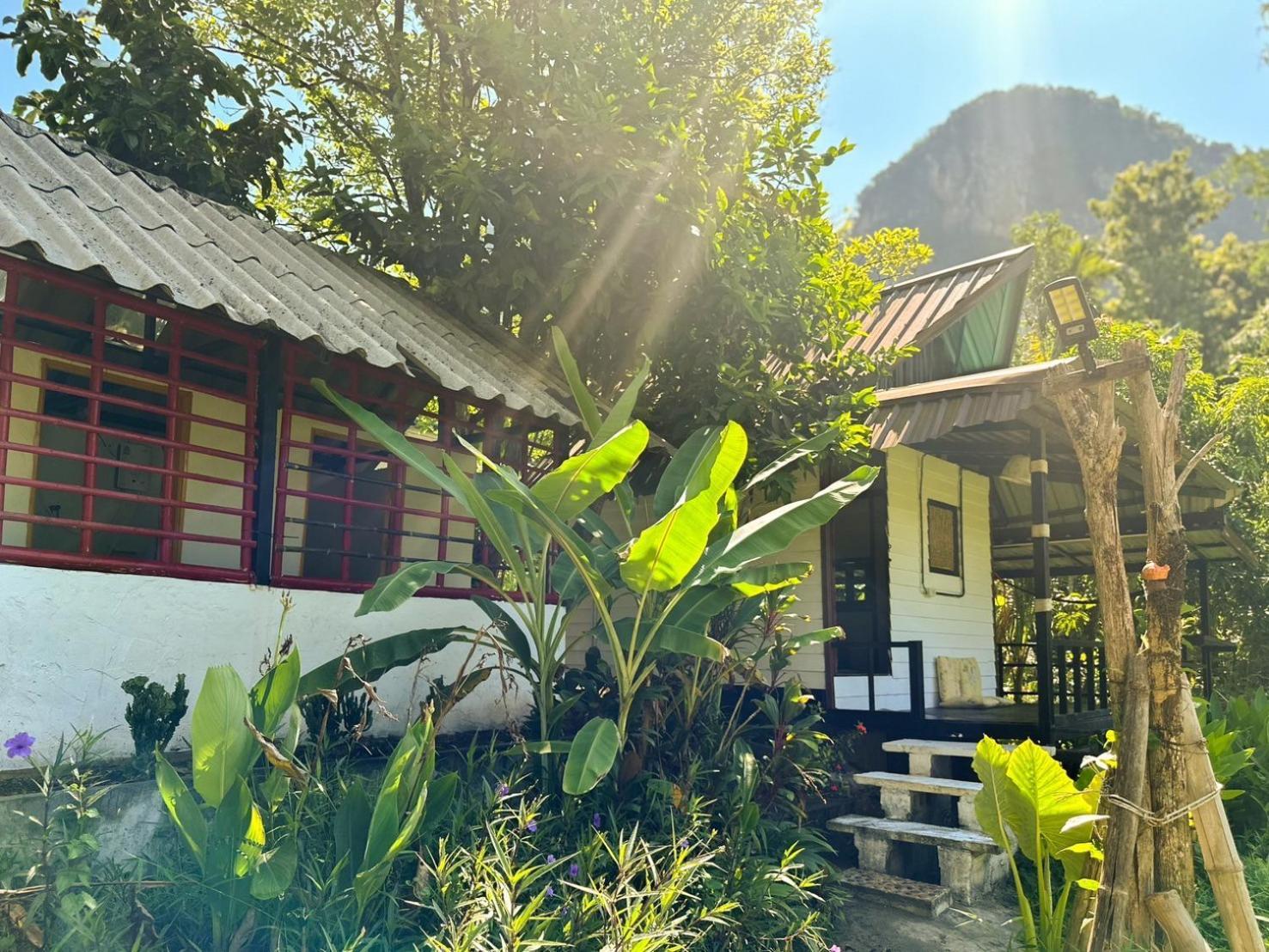 Baan Suanthip Homestay - Aoluek Natural Retreat Ao Luk Exterior photo